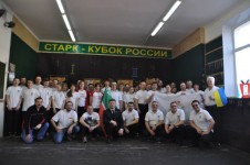 метание ножей, ,14-15 марта в Москве прошел Открытый Чемпионат Москвы по спортивному метанию ножа. Эти соревнования являются вторым этапом Кубка России по метанию ножа.   