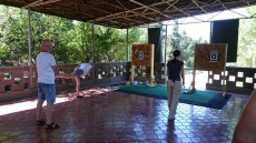 метание ножей, ,В 2015 году традиционный Кубок Черного Моря по метанию ножа прошел в городе-герое Севастополе. Участников приехало немного, но соревнования все равно вышли зрелищными и интересными. 