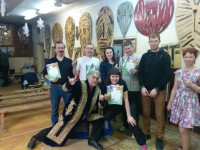 метание ножей, ,December 19-20, 2015 in Samara was a happy New Year tournament of knife throwing. Incendiary costume event combined persistent struggle among throwers. Santa Claus, judged strictly and fairly. A few photos from the team of Izhevsk 