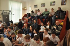 метание ножей, ,13 марта 2016 года в Москве прошло первенство России среди детей до 18 лет по Универсальному бою в дисциплине Спортивное метание ножа. Несколько фотографий с этого турнира. 