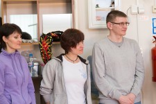 метание ножей, ,26-27 марта в Москве прошел Чемпионат Москвы по спортивному метанию ножа по правилам федерации Универсального боя. Всего было более 40 метателей.
Борьба получилась необычайно упорной, судьба сразу нескольких наград была определена при равном количестве набранных очков по последней серии. Предлагаю фотографии прошедшего турнира от Анны Кортуновой. 