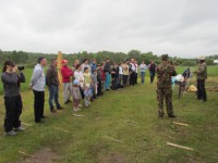 метание ножей, ,June 11 in the village Sapegino Volokolamsk district, Moscow region was interesting  tournament by throwing various objects. Gathered 29 participants, the overall composition was very personable.
Flew axes, shovels, knives, nails, screwdrivers, scissors, needles, plates and other items. Targets was fixed and swayed.
Some photos. 