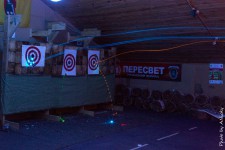 метание ножей, ,28-29 January in Ryazan was held throwing tournament  with a very interesting and varied exercises. Throwers prompted to hit the target with knives and axes in the dark, at speed, in different techniques. Photos from Anna Kortunova 