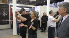 метание ножей, ,4 ноября в Москве в Сокольниках прошел 5-й Турнир Памяти И.А.Скрылева по метнию ножа без оборота. 

В этом году в соревнованиях приняли участие 44 человека!!! 