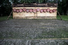 метание ножей, ,13-15 сентября 2013 года в Чехии в местечке Нивнице прошел Чемпионат Европы по метанию ножа и топора по версии Европейской Ассоциации Метателей.
Фотографии Richard Sunderland и с сайта еврометателей www.knifethrowing.info, www.messerwerfen.de 