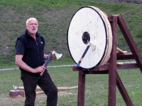 метание ножей, ,Чемпионат Европы в Forni-avoltri, Италия
Сентябрь 2012 