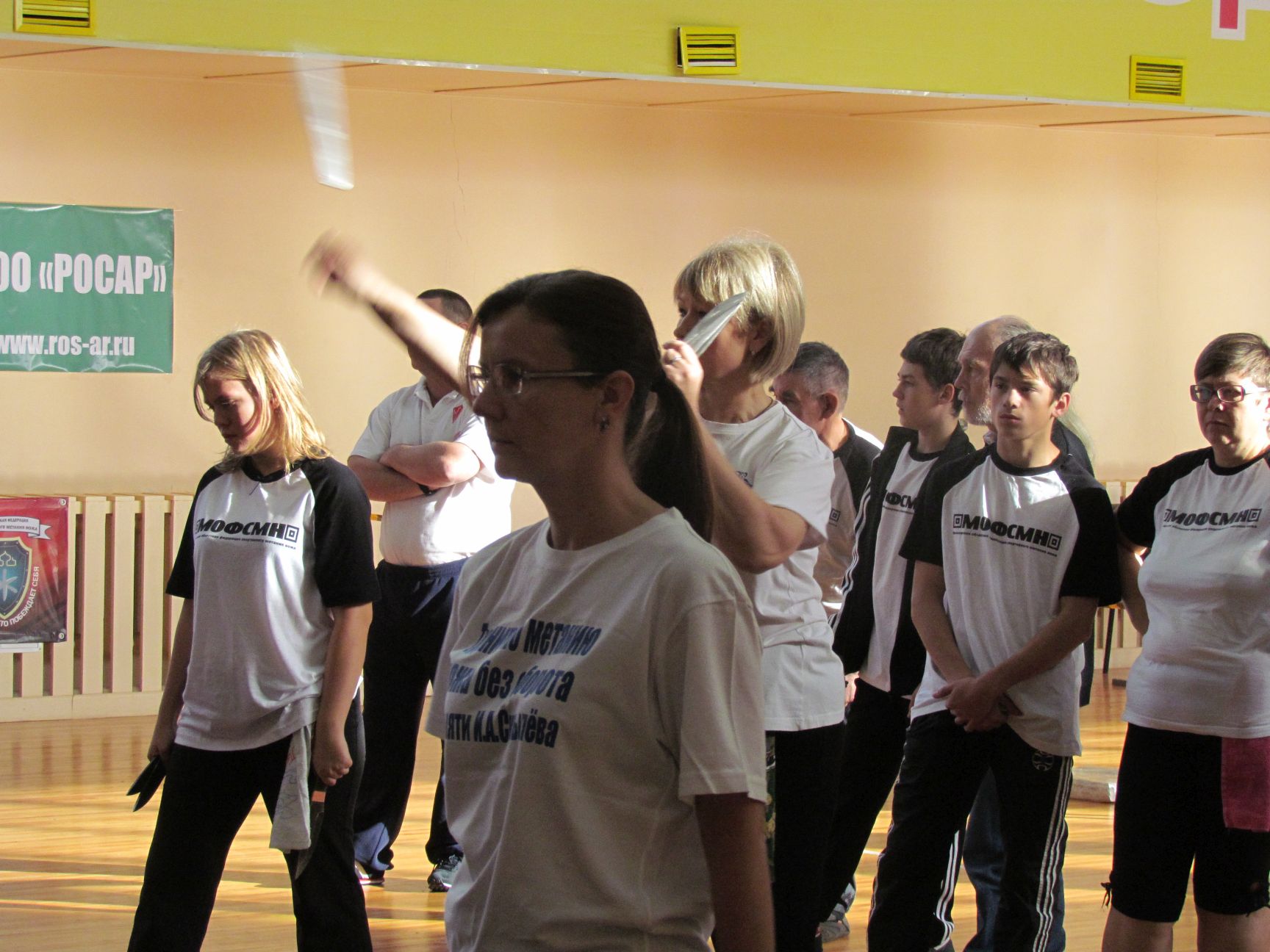 метание ножей, ,October 16-18, 2015 in Ryazan was 15 Championship of Russia on knife throwing. The competition was held at the Academy of Law and Management of the Federal Penitentiary Service. It should be noted the high level of organizers and athletes. The undisputed leader at all distances was Alexander Kharitonov. 
