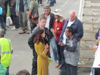 метание ножей, ,23-25 августа во французском городе Каллак прошел первый чемпионат мира по версии Европейской ассоциации метателей ножей. Это был настоящий праздник метания - съехалось более 150 участников. На центральном стадионе города стояло 12 стендов для основных упражнений и еще столько же для дополнительных. Финалы проходили в присутствии более 500 зрителей. Прекрасно организованное пространство, где и участники и зрители чувствовали себя свободно и комфортно.
Большое спасибо организаторам! 