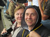 метание ножей, ,23-25 августа во французском городе Каллак прошел первый чемпионат мира по версии Европейской ассоциации метателей ножей. Это был настоящий праздник метания - съехалось более 150 участников. На центральном стадионе города стояло 12 стендов для основных упражнений и еще столько же для дополнительных. Финалы проходили в присутствии более 500 зрителей. Прекрасно организованное пространство, где и участники и зрители чувствовали себя свободно и комфортно.
Большое спасибо организаторам! 