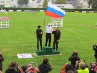 метание ножей, ,23-25 августа во французском городе Каллак прошел первый чемпионат мира по версии Европейской ассоциации метателей ножей. Это был настоящий праздник метания - съехалось более 150 участников. На центральном стадионе города стояло 12 стендов для основных упражнений и еще столько же для дополнительных. Финалы проходили в присутствии более 500 зрителей. Прекрасно организованное пространство, где и участники и зрители чувствовали себя свободно и комфортно.
Большое спасибо организаторам! 