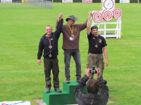 метание ножей, ,23-25 августа во французском городе Каллак прошел первый чемпионат мира по версии Европейской ассоциации метателей ножей. Это был настоящий праздник метания - съехалось более 150 участников. На центральном стадионе города стояло 12 стендов для основных упражнений и еще столько же для дополнительных. Финалы проходили в присутствии более 500 зрителей. Прекрасно организованное пространство, где и участники и зрители чувствовали себя свободно и комфортно.
Большое спасибо организаторам! 