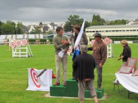 метание ножей, ,23-25 августа во французском городе Каллак прошел первый чемпионат мира по версии Европейской ассоциации метателей ножей. Это был настоящий праздник метания - съехалось более 150 участников. На центральном стадионе города стояло 12 стендов для основных упражнений и еще столько же для дополнительных. Финалы проходили в присутствии более 500 зрителей. Прекрасно организованное пространство, где и участники и зрители чувствовали себя свободно и комфортно.
Большое спасибо организаторам! 