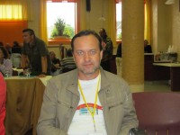 метание ножей, ,23-25 августа во французском городе Каллак прошел первый чемпионат мира по версии Европейской ассоциации метателей ножей. Это был настоящий праздник метания - съехалось более 150 участников. На центральном стадионе города стояло 12 стендов для основных упражнений и еще столько же для дополнительных. Финалы проходили в присутствии более 500 зрителей. Прекрасно организованное пространство, где и участники и зрители чувствовали себя свободно и комфортно.
Большое спасибо организаторам! 