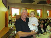 метание ножей, ,23-25 августа во французском городе Каллак прошел первый чемпионат мира по версии Европейской ассоциации метателей ножей. Это был настоящий праздник метания - съехалось более 150 участников. На центральном стадионе города стояло 12 стендов для основных упражнений и еще столько же для дополнительных. Финалы проходили в присутствии более 500 зрителей. Прекрасно организованное пространство, где и участники и зрители чувствовали себя свободно и комфортно.
Большое спасибо организаторам! 