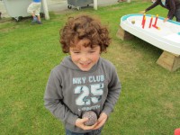 метание ножей, ,23-25 августа во французском городе Каллак прошел первый чемпионат мира по версии Европейской ассоциации метателей ножей. Это был настоящий праздник метания - съехалось более 150 участников. На центральном стадионе города стояло 12 стендов для основных упражнений и еще столько же для дополнительных. Финалы проходили в присутствии более 500 зрителей. Прекрасно организованное пространство, где и участники и зрители чувствовали себя свободно и комфортно.
Большое спасибо организаторам! 