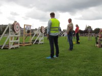 метание ножей, ,23-25 августа во французском городе Каллак прошел первый чемпионат мира по версии Европейской ассоциации метателей ножей. Это был настоящий праздник метания - съехалось более 150 участников. На центральном стадионе города стояло 12 стендов для основных упражнений и еще столько же для дополнительных. Финалы проходили в присутствии более 500 зрителей. Прекрасно организованное пространство, где и участники и зрители чувствовали себя свободно и комфортно.
Большое спасибо организаторам! 